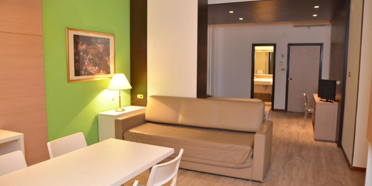 Grand Eurhotel Montesilvano Exterior photo