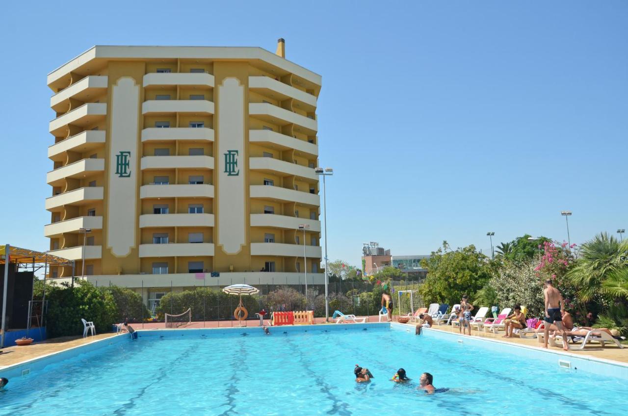 Grand Eurhotel Montesilvano Exterior photo